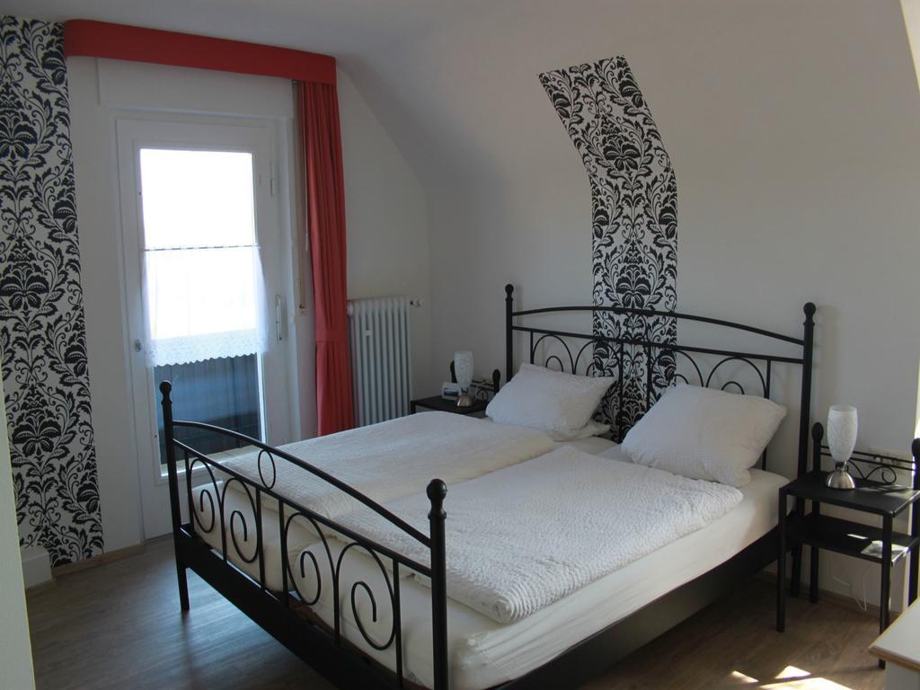 Hotel Café Pfaus Heidburg Mühlenbach Habitación foto